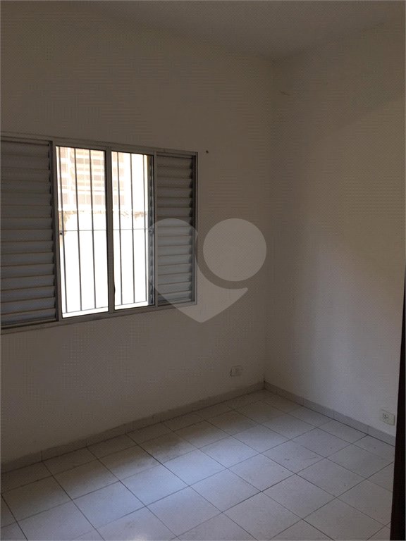 Sobrado à venda com 4 quartos, sendo 1 suíte, em Tremembé, São Paulo, SP