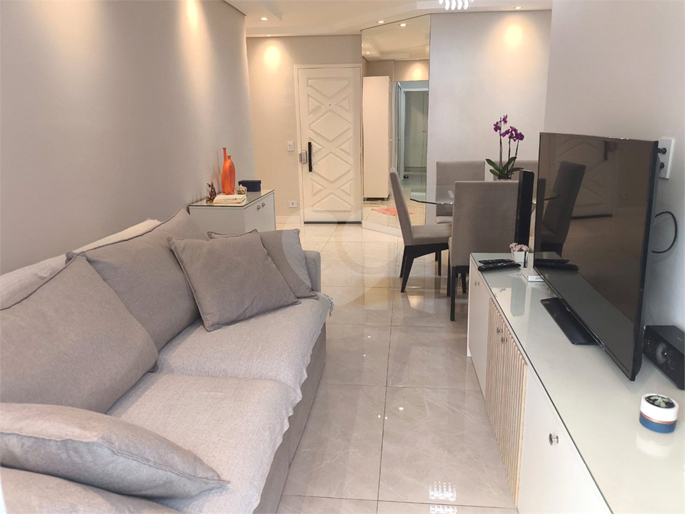 Apartamento à venda com 3 quartos, sendo 1 suíte, em Vila Rosália, Guarulhos, SP