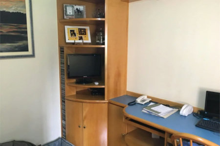 Casa à venda com 4 quartos, sendo 2 suítes, em Vila Suzana, São Paulo, SP