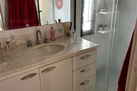 Apartamento à venda com 3 quartos, sendo 1 suíte, em Vila Andrade, São Paulo, SP
