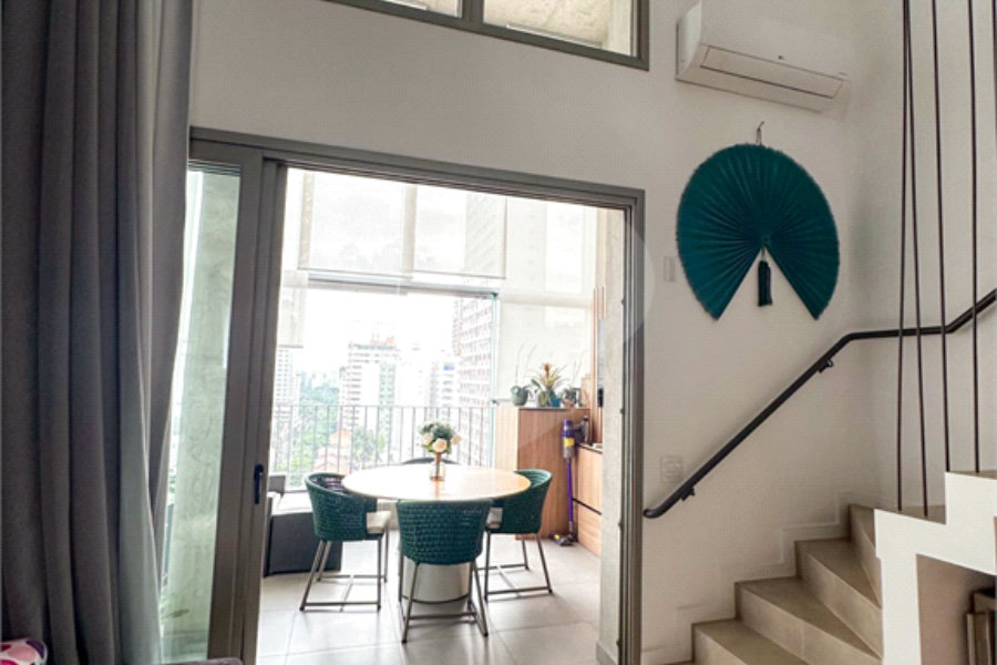 Apartamento à venda com 1 quarto em Cerqueira Cesar, São Paulo, SP