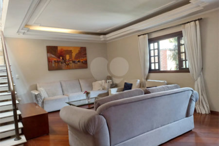 Casa à venda com 3 suítes em Parque Monte Alegre, Taboão da Serra, SP