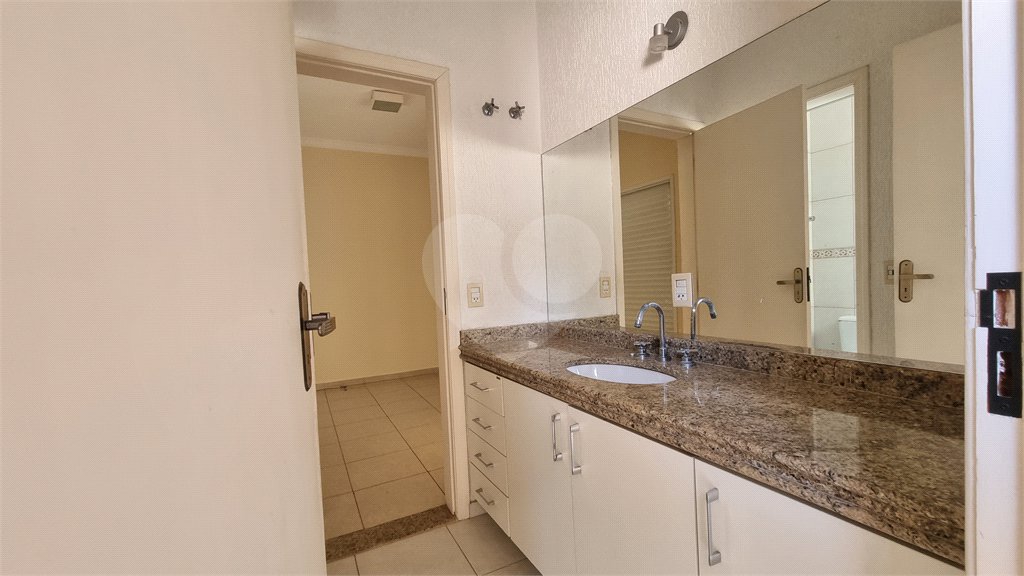 Casa à venda ou para alugar com 3 quartos, sendo 1 suíte,  no condomínio Residencial Villa dos Inglezes, Sorocaba - SP