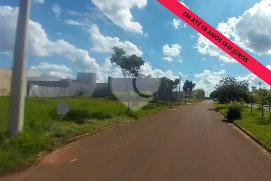 Excelente oportunidade no loteamento Terra Di Treviso! Terreno pronto para construir, com ótima topo