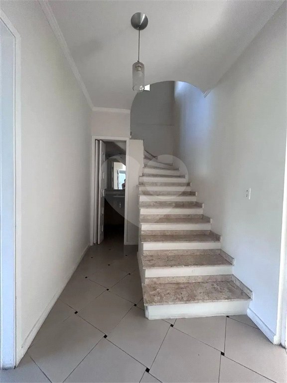 Sobrado à venda com 4 quartos, sendo 2 suítes, em Tremembé, São Paulo, SP
