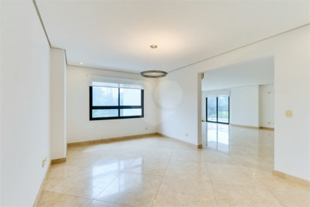 Apartamento à venda ou para alugar com 4 suítes em Alto da Boa Vista, São Paulo, SP