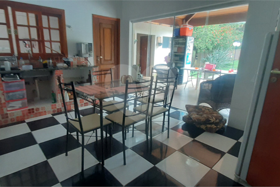 Casa à venda com 3 suítes no condomínio Chacarás Bela Vista, Mairiporã - SP