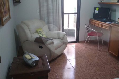 Apartamento à venda com 4 quartos, sendo 1 suíte, em Vila Galvão, Guarulhos, SP