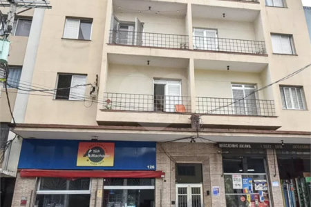 Apartamento á venda de 108m2 no Cond. Edifício Silvia a 350 metros da estação do metro Ana Rosa (linha azul e verde).