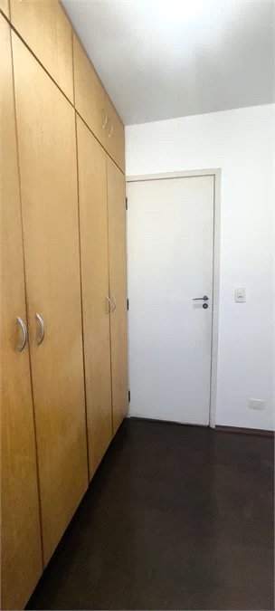 Apartamento à venda com 3 quartos, sendo 1 suíte, em Pinheiros, São Paulo, SP