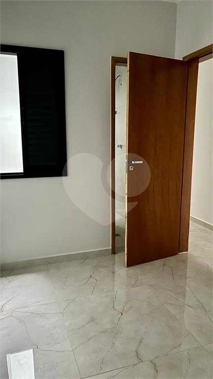 Sobrado à venda com 3 suítes em Vila Ré, São Paulo, SP