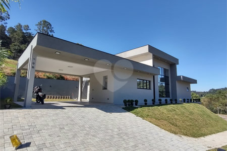 Casa à venda com 3 quartos, sendo 1 suíte, em Condominio Quintas da Boa Vista, Atibaia, SP