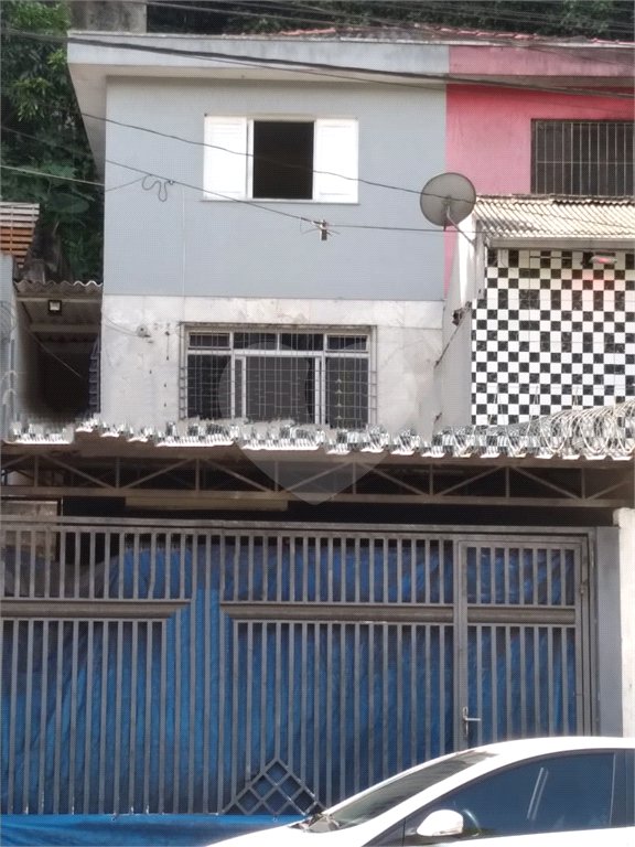 Sobrado à venda com 3 suítes em Horto Florestal, São Paulo, SP