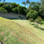 Casa à venda com 4 quartos, sendo 3 suítes,  no condomínio Jardim das Palmeiras, Bragança Paulista - SP