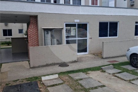 Apartamento à venda com 2 quartos em Guaratiba, Rio de Janeiro, RJ