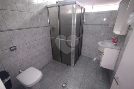 Sobrado à venda com 3 quartos, sendo 1 suíte, em Jardim Trussardi, São Paulo, SP