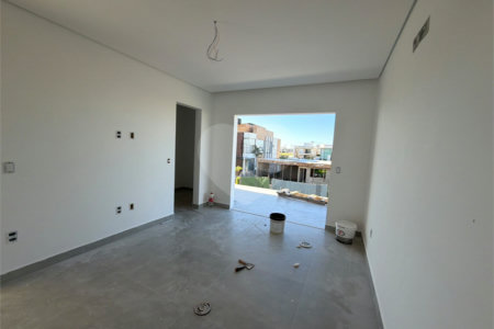 Casa em condomínio à venda com 4 quartos, sendo 3 suítes, em Ogiva, Cabo Frio, RJ
