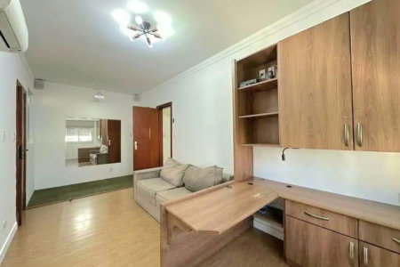 Apartamento perto da praia com 4 dormitórios à venda, 184 m² por R$ 980.000 - Gonzaga - Santos/SP