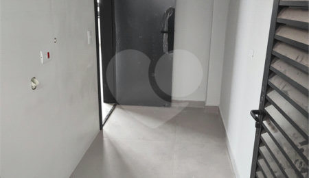 Casa em condomínio à venda com 3 suítes em Condomínio Altos da Floresta, Atibaia, SP