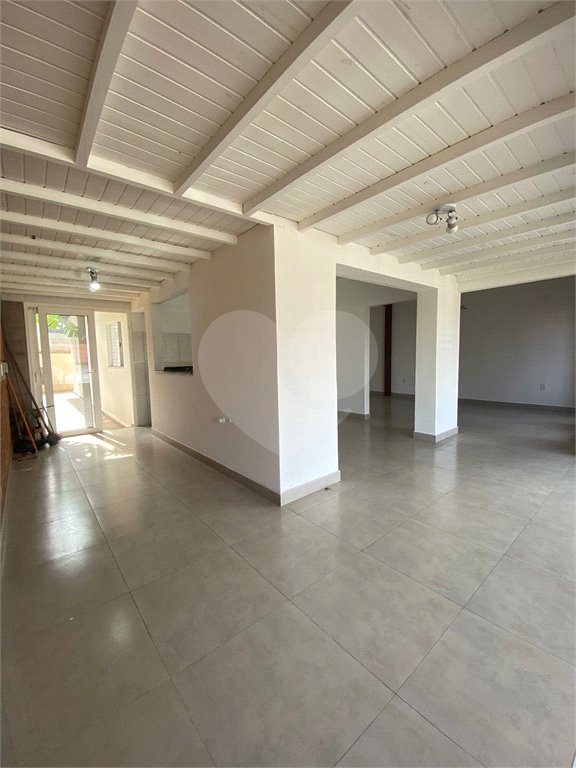Casa à venda com 3 suítes no Centro, Vinhedo, SP