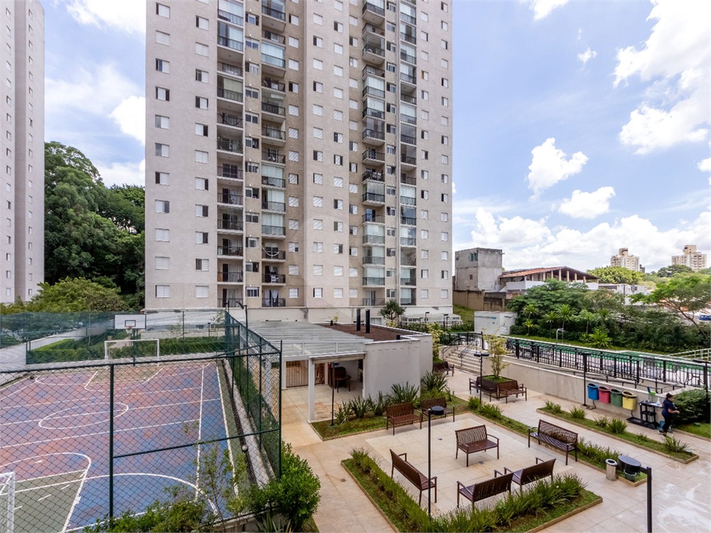 Apartamento à venda com 2 quartos, sendo 1 suíte,  em Jardim Caboré, São Paulo, SP