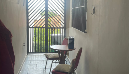 Sobrado à venda com 3 quartos em Vila Nova Alba, São Paulo, SP