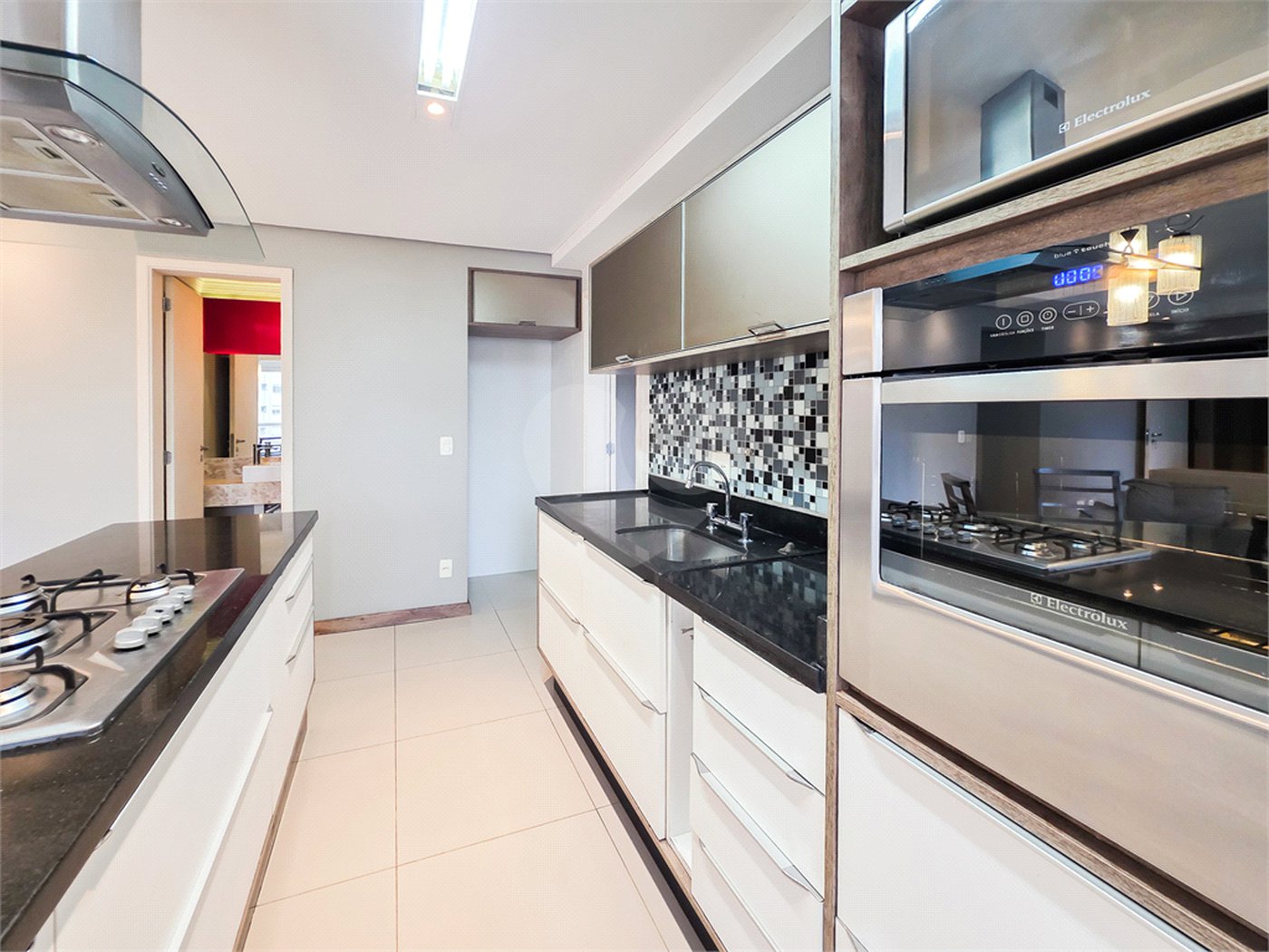 Apartamento à venda com 2 suítes em Vila Andrade, São Paulo, SP