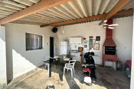 Casa à venda com 3 quartos, sendo 1 suíte, em Jardim Colonial, Atibaia, SP