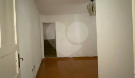 Casa à venda com 2 quartos em Santana, São Paulo, SP