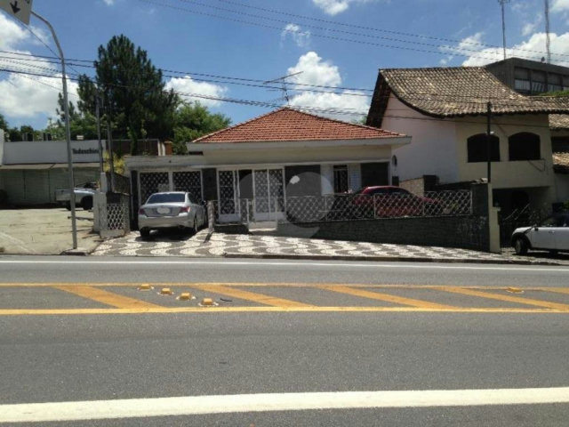 Casa Térrea à venda com 3 quartos em Tucuruvi, São Paulo, SP
