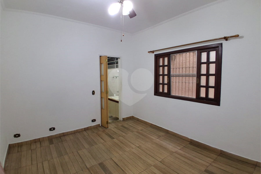 Sobrado à venda com 3 quartos, sendo 1 suíte, em Vila Dom Pedro Ii, São Paulo, SP