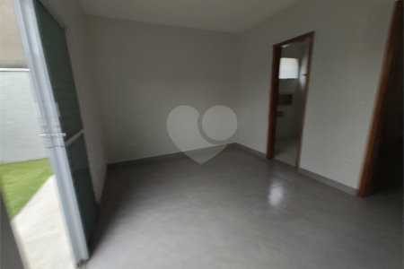 Casa Térrea à venda com 3 suítes em Jardim do Lago, Atibaia, SP