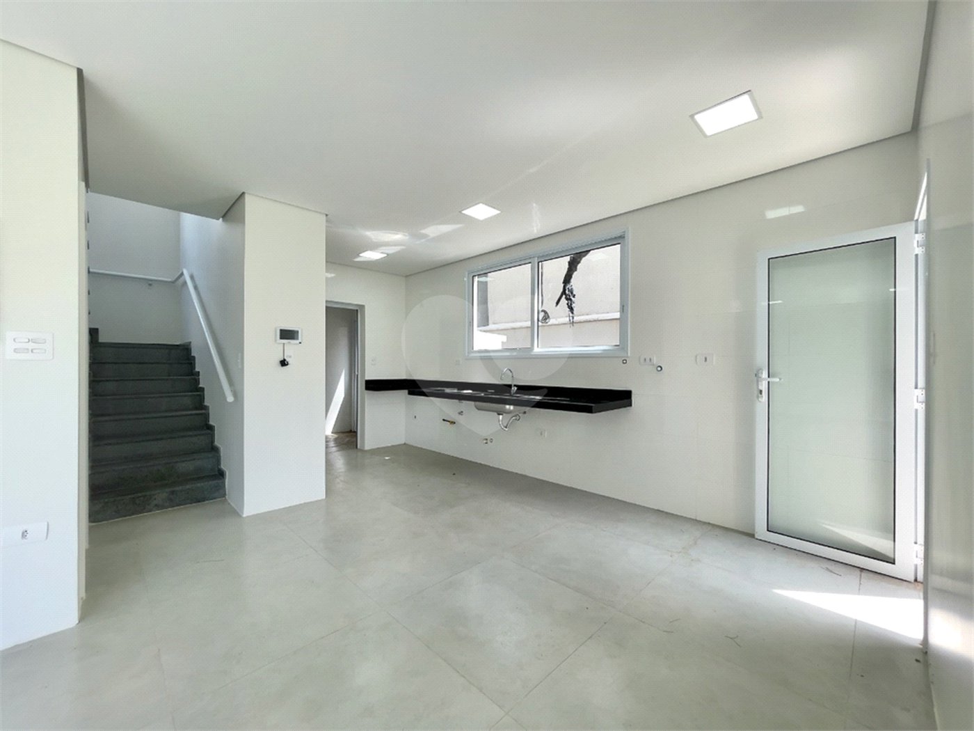 Casa à venda com 3 suítes no condomínio Th Harmonia, São Paulo - SP