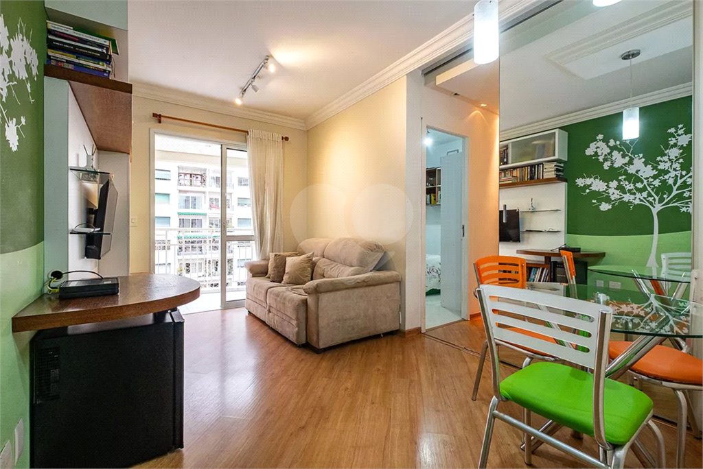 Apartamento à venda com 2 quartos em Pinheiros, São Paulo, SP