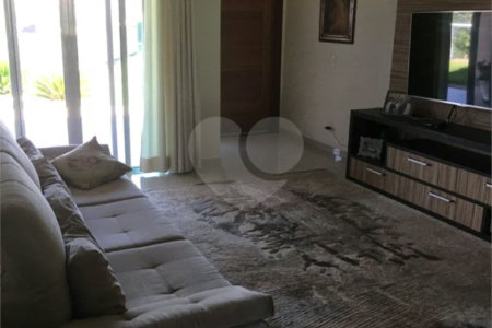 Casa Térrea à venda com 3 suítes em Outeiro das Flores, Itupeva, SP