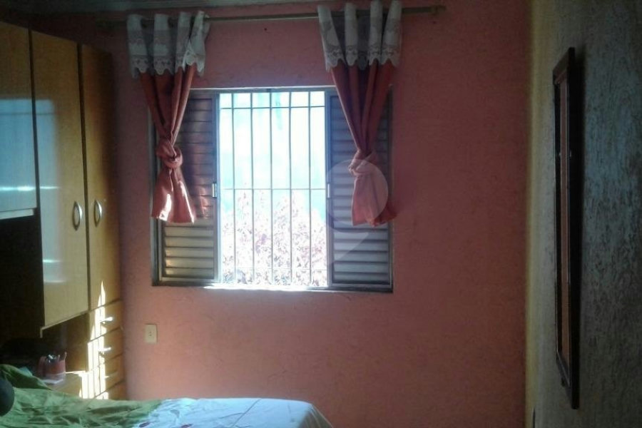 Casa à venda com 4 quartos, sendo 3 suítes, em Casa Verde, São Paulo, SP