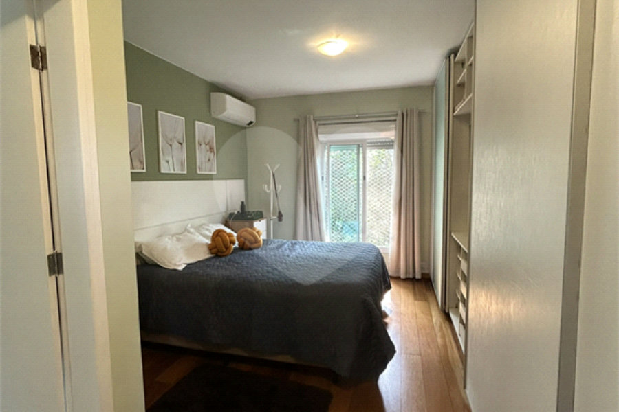 Casa à venda com 3 quartos, sendo 1 suíte, no condomínio Alpes da Cantareira, Mairiporã - SP