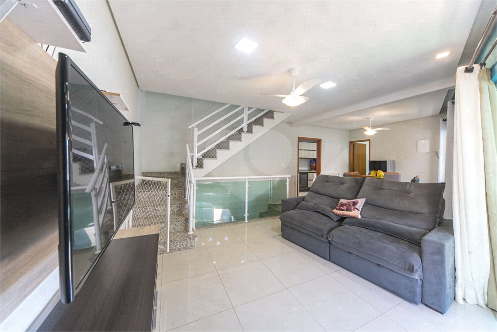 Sobrado à venda ou para alugar com 3 quartos, sendo 2 suítes, em Vila Linda, Santo André, SP