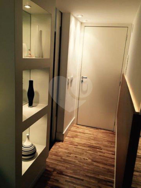 Apartamento à venda com 2 suítes em Real Parque, São Paulo, SP