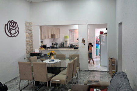 Casa à venda com 3 quartos em Parque Residencial Célia Maria, Porto Feliz, SP