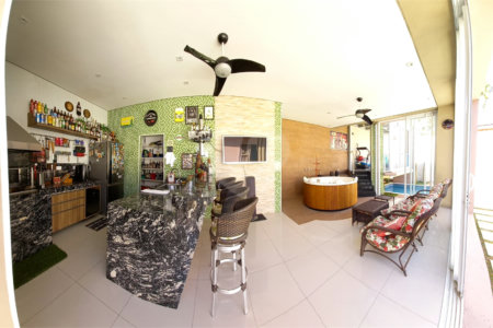 Casa à venda com 3 suítes no condomínio Alpes de Vinhedo, Vinhedo - SP