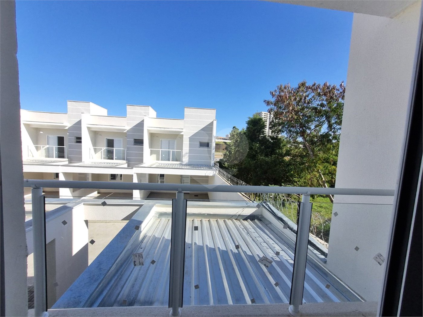 Casa à venda com 2 suítes no condomínio Residencial Américo Figueiredo, Sorocaba - SP
