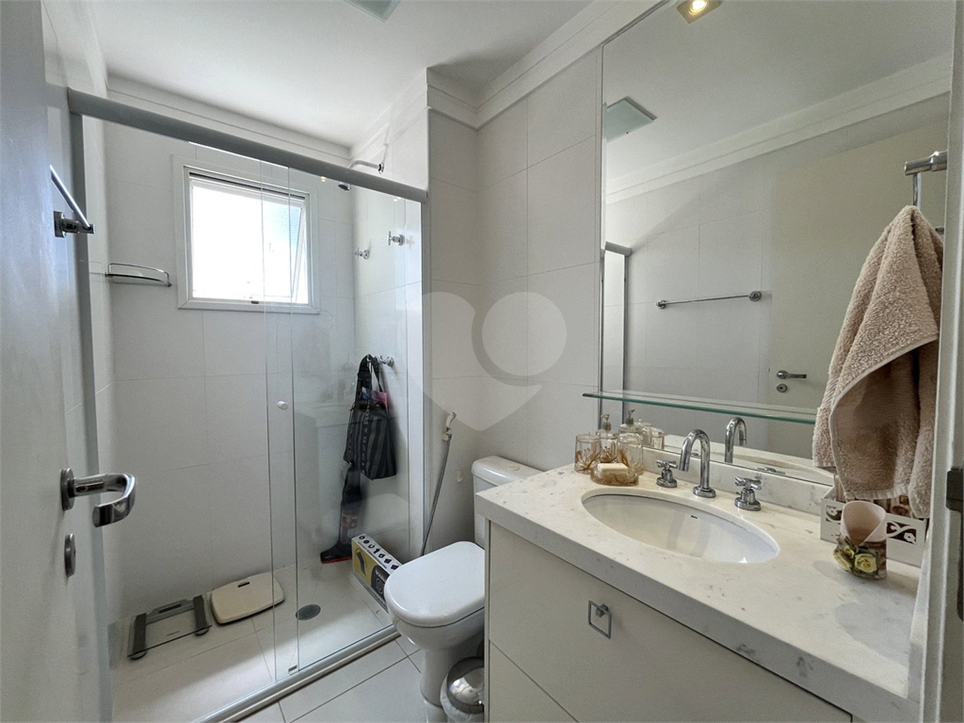 Apartamento à venda com 3 suítes em Jardim Portal da Colina, Sorocaba, SP