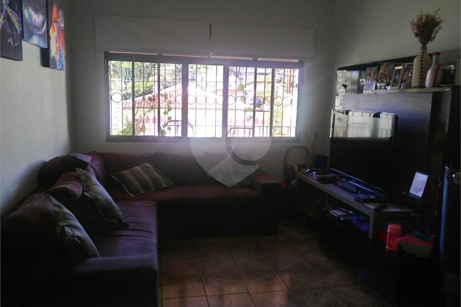 Casa à venda com 4 suítes em Horto, São Paulo, SP