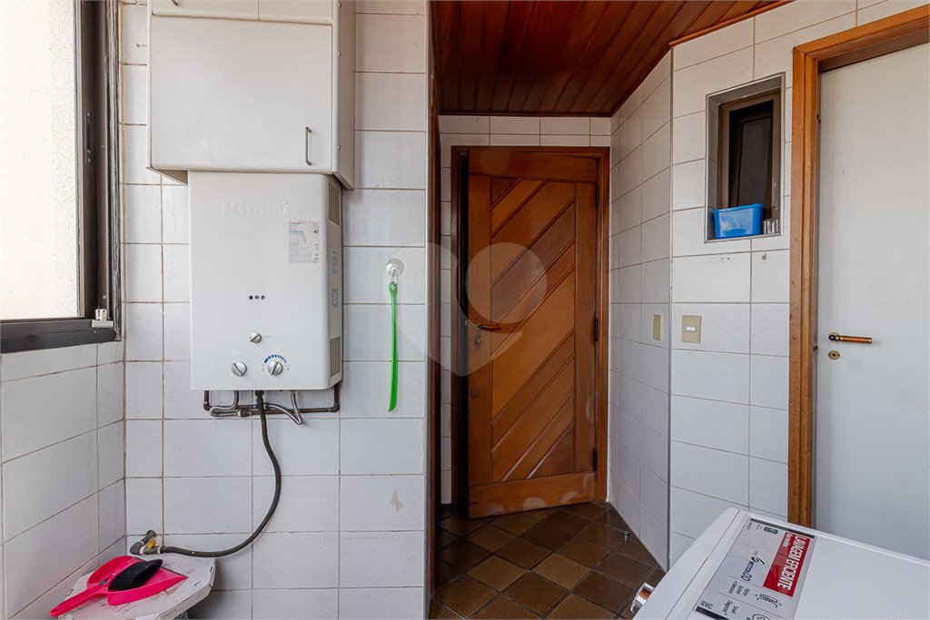 Apartamento à venda com 3 suítes em Aclimação, São Paulo, SP