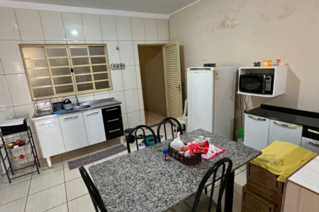 Casa à venda com 2 quartos, sendo 1 suíte,  em Bosque das Araras, Três Lagoas, MS