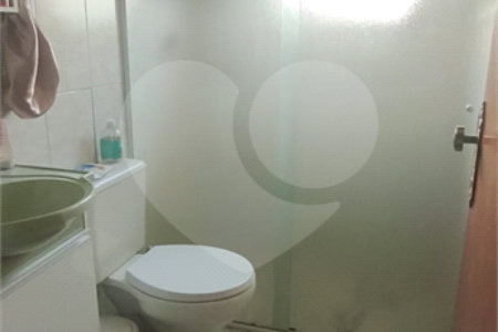 Casa à venda com 4 quartos, sendo 3 suítes, em Jardim Vila Galvão, Guarulhos, SP