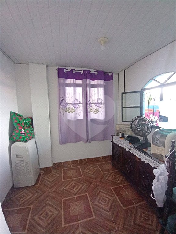 Triplex à venda com 5 quartos, sendo 1 suíte, em Santíssimo, Rio de Janeiro, RJ