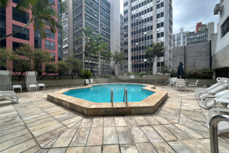 Apartamento à venda ou para alugar com 2 quartos, sendo 1 suíte,  em Itaim Bibi, São Paulo, SP