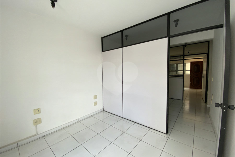 Prédio à venda em Santana, São Paulo, SP